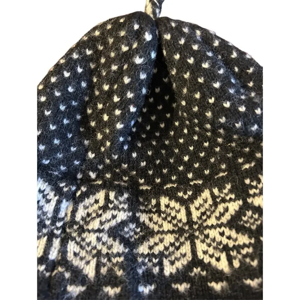 Stowe Woolens 100% Wool Snowflake Pattern Kids Hat Hand Crafted